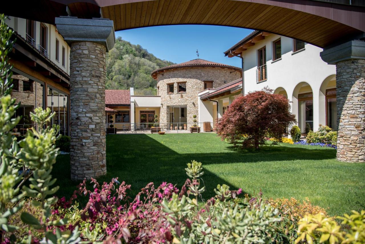 Resort Monviso Sanfront Extérieur photo